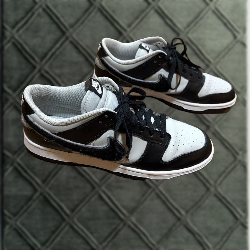 Nike Nike Dunk Low Chenille Black Swoosh Grey Fog Sz 11 Mens Low dq7683-001 Size US 11 / EU 44 - 1 Thumbnail