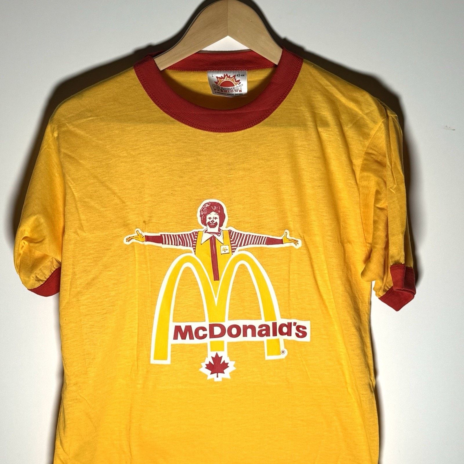 Vintage VTG Womens McDonald’s Ronald McDonald Graphic T-shirt Large Size S / US 4 / IT 40 - 2 Thumbnail