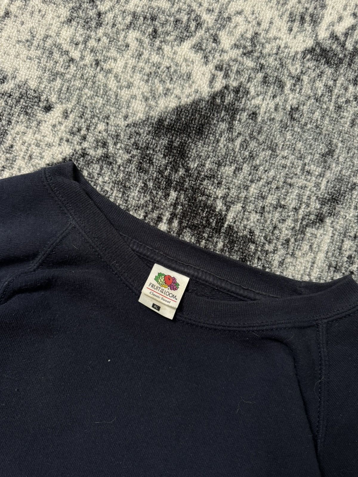Fruit Of The Loom × Vintage Vintage Fruit of the loom Sweatshirt Y2K Basic 90s Size US XL / EU 56 / 4 - 4 Thumbnail