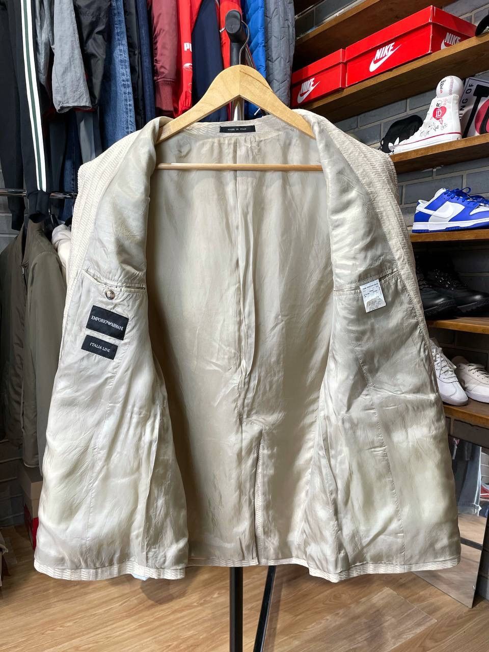 Emporio Armani Emporio Armani Men’s Blazer – Italia Line – Size 52 Size 52R - 12 Thumbnail