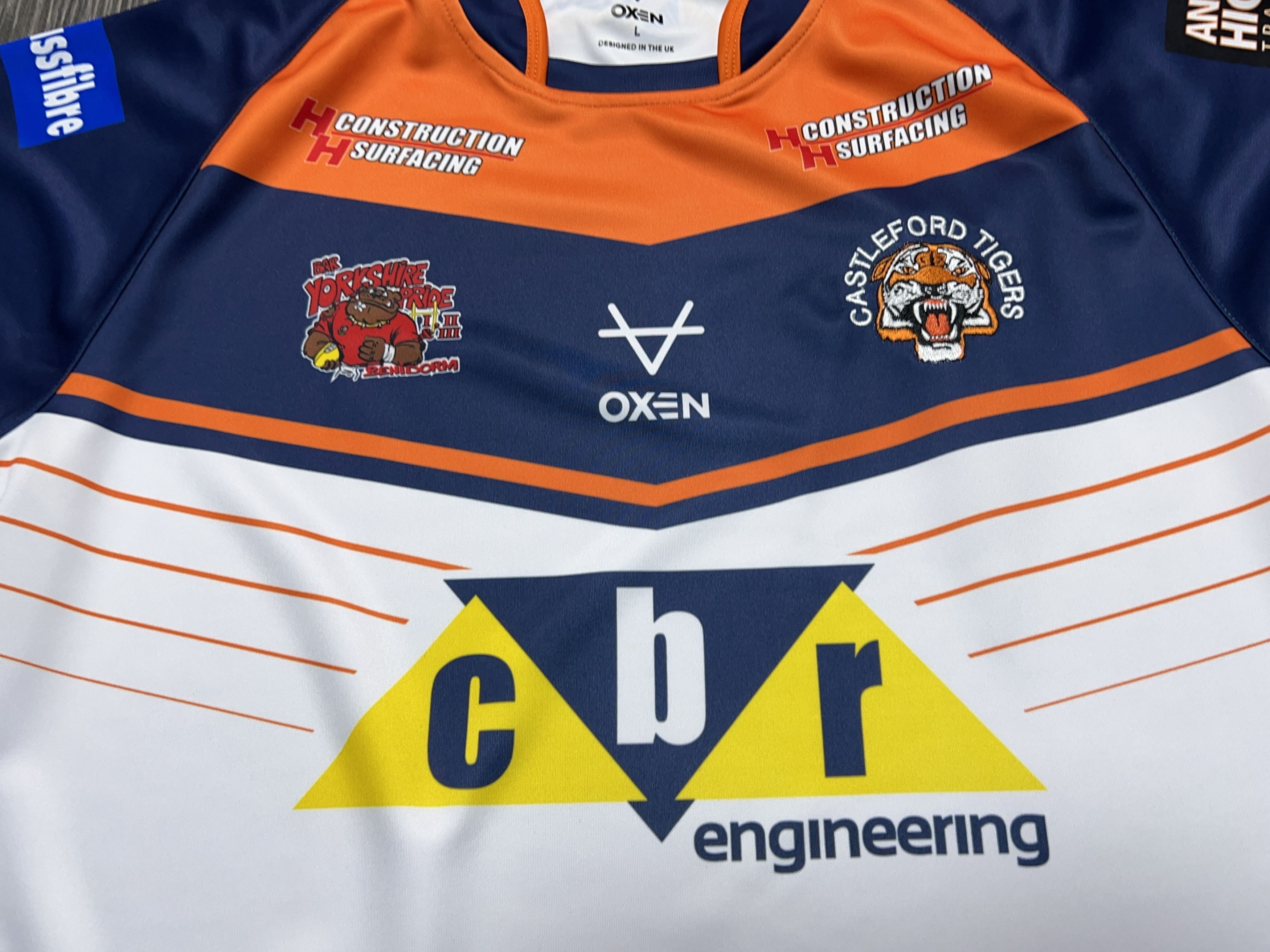 Gear for Sports OXEN Castleford Tigers Rugby League England Jersey Shirt Size US L / EU 52-54 / 3 - 3 Thumbnail