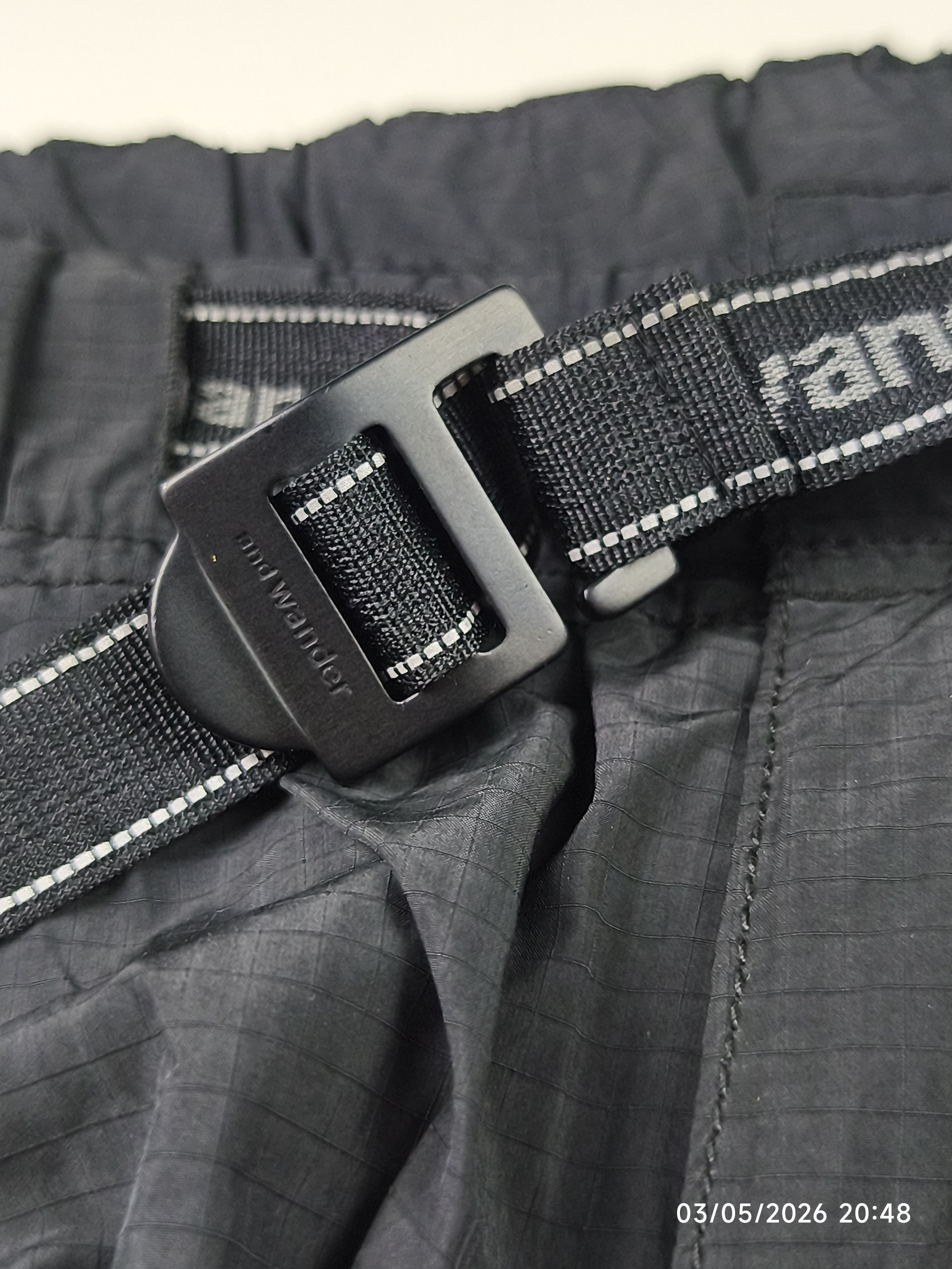 And Wander And wander oversized cargo pants Size US 33 - 6 Thumbnail