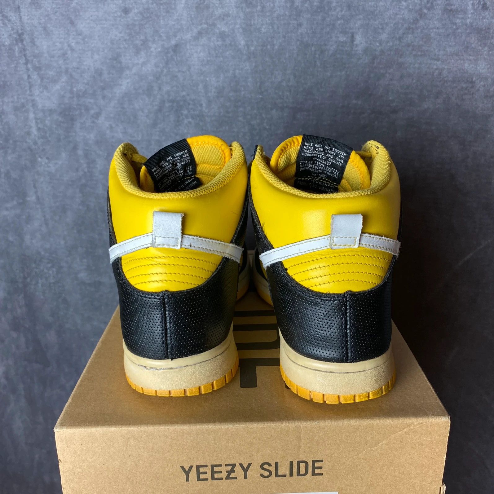 Nike Nike Dunk High White Varsity Maize yellow black Size US 7 / EU 40 - 3 Thumbnail
