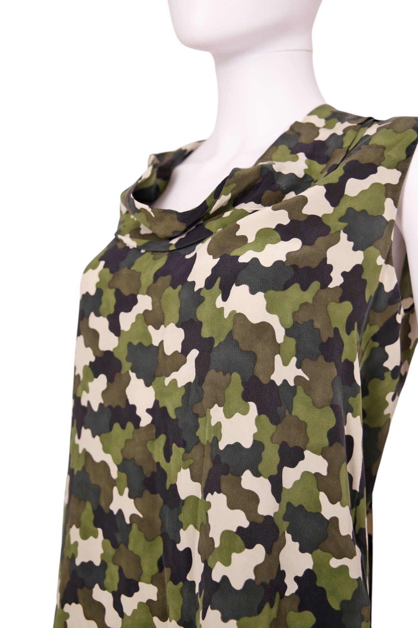 Prada Pre - Fall 2010 Camo Sleveless Tank Top Size M / US 6-8 / IT 42-44 - 6 Thumbnail