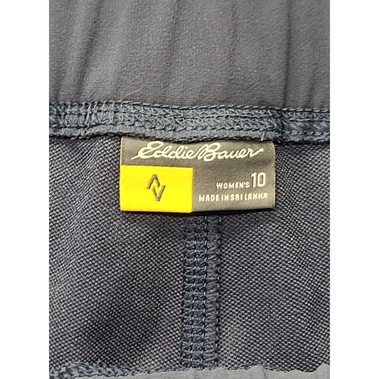 Eddie Bauer Eddie Bauer Capri Pants Womens 10x24 Travex Guide Pro Active Fit Hiking Pants Capris 30In Waist Blue Regular Size 10 Size 32" / US 10 / IT 46 - 2 Thumbnail