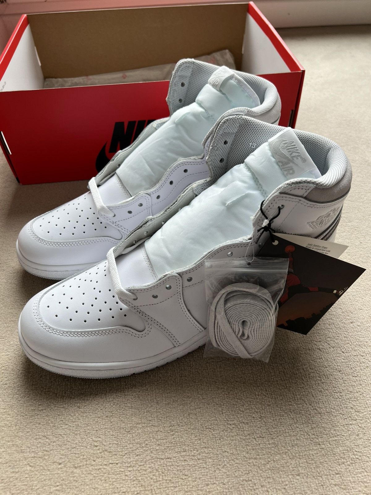 Nike Air Jordan 1 85 Neutral Grey Size US 13 / EU 46 - 2 Thumbnail