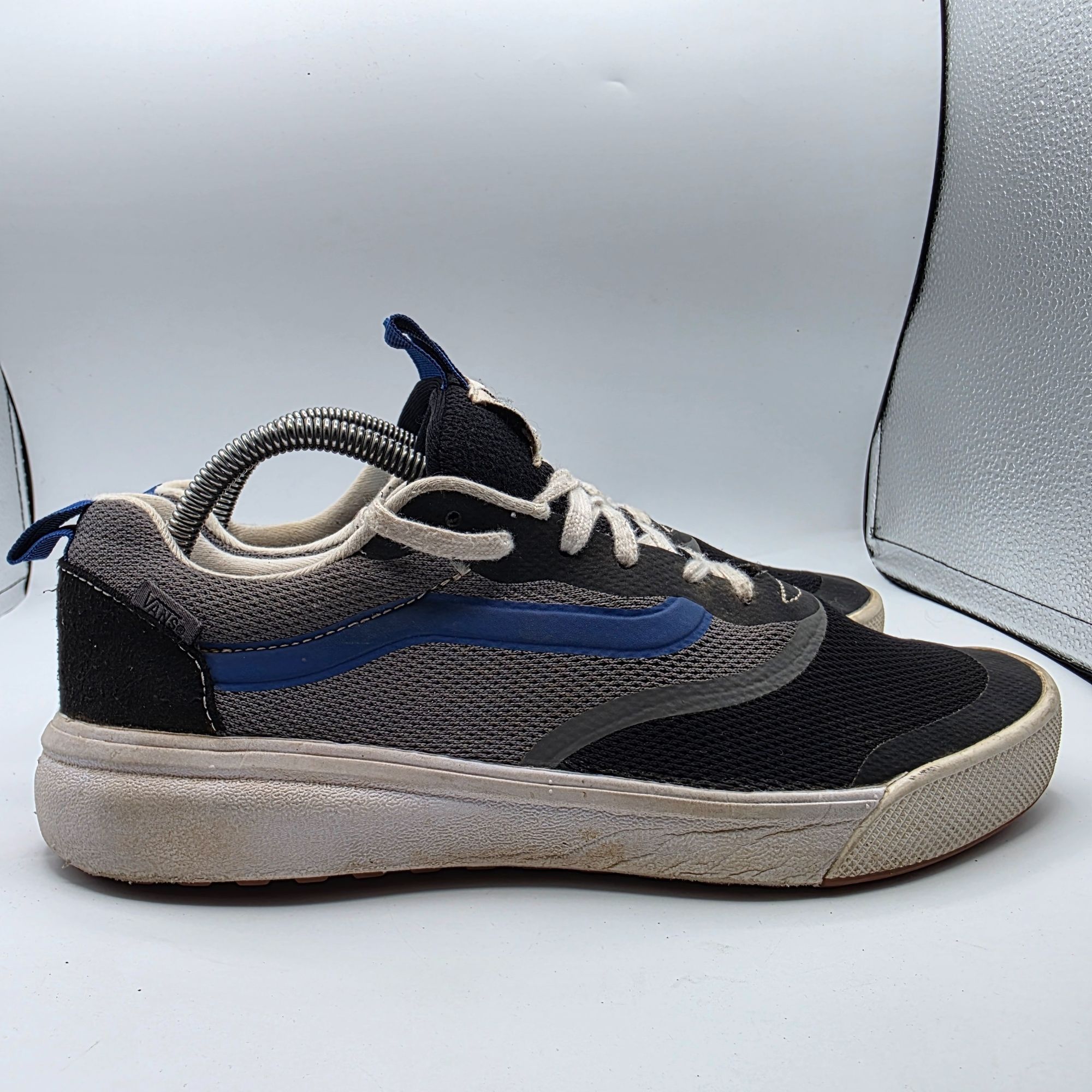 Vans Vans UltraRange Rapidweld Tri Tone Mens Size 9 Black Blue At Size US 9 / EU 42 - 12 Thumbnail