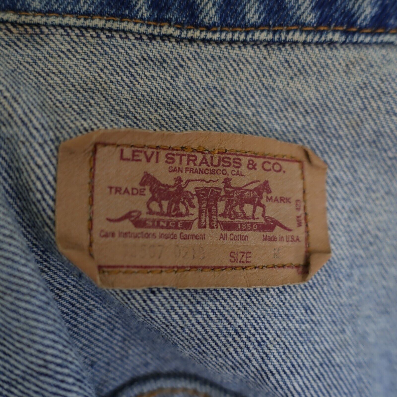 Levi's Vintage USA Levi's Blue Denim Jean Trucker Jacket Medium Size US M / EU 48-50 / 2 - 10 Thumbnail