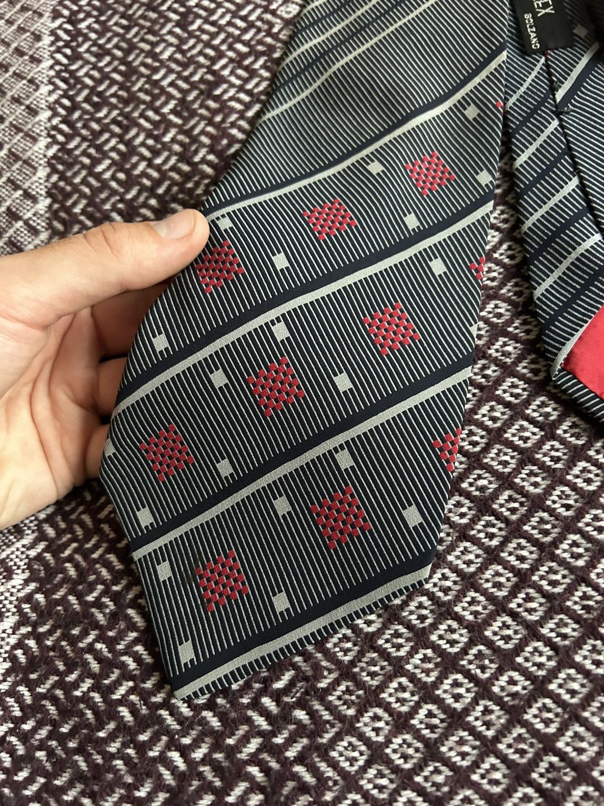 Yves Saint Laurent YvesSaintLaurent Paris Silk Tie 100% Seta Rare Solid Unisex Size ONE SIZE - 2 Thumbnail