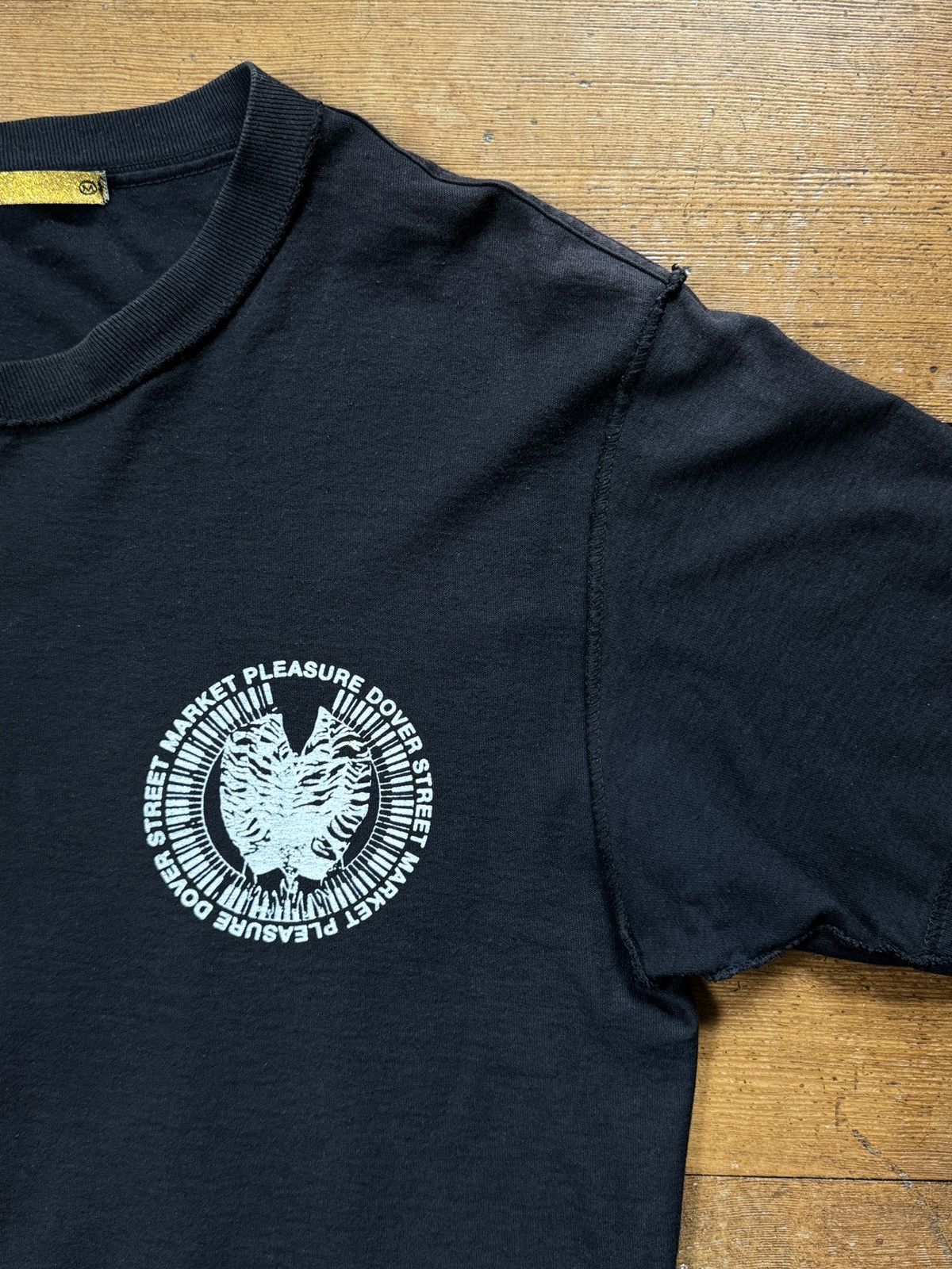 Dover Street Market × Pleasures pleasure x dsm doverstreet market Size US M / EU 48-50 / 2 - 2 Thumbnail