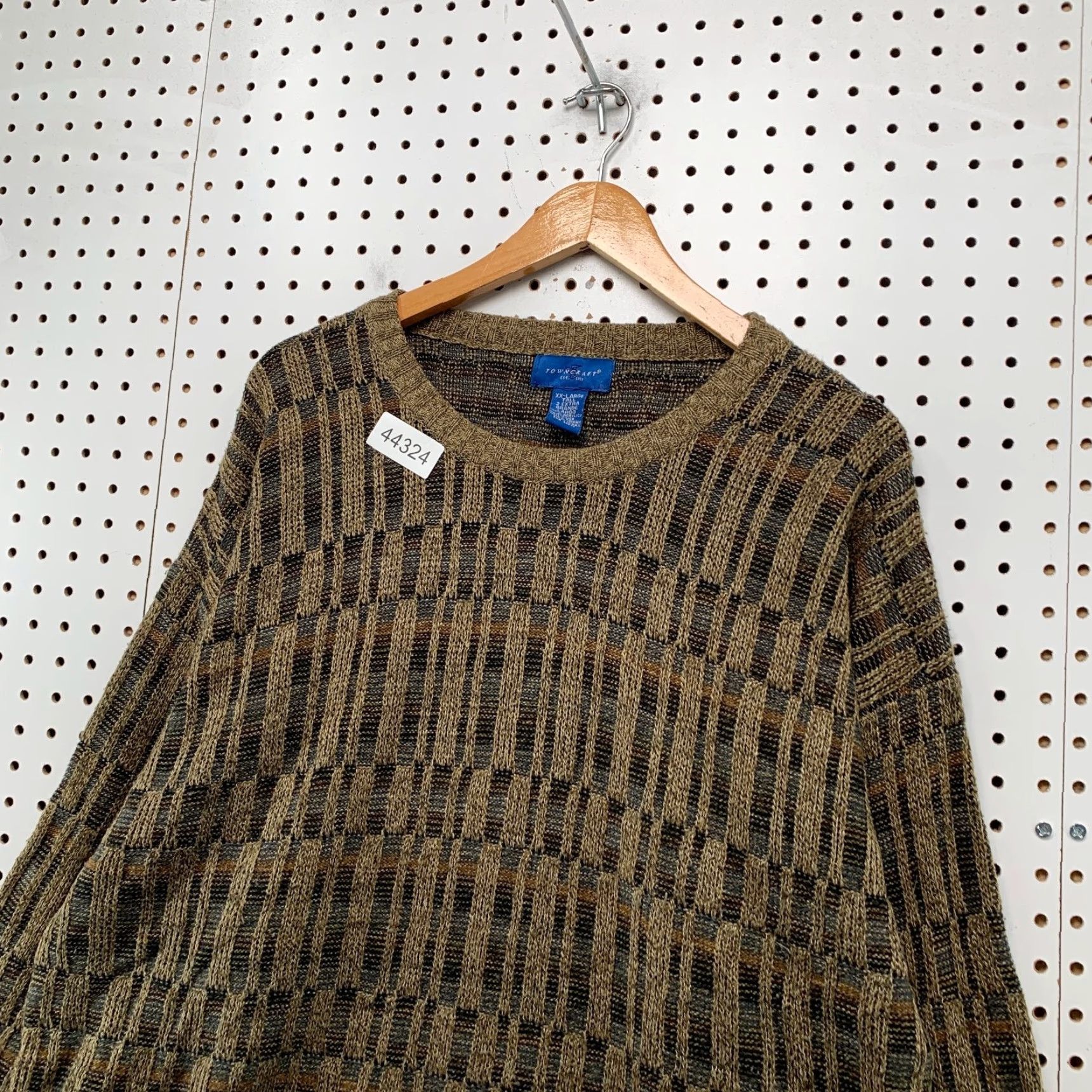 Vintage Vintage Towncraft 3d Kntit Sweater Mens 2XL Tall Brown Acrylic Made Taiwan Size US XXL / EU 58 / 5 - 4 Thumbnail