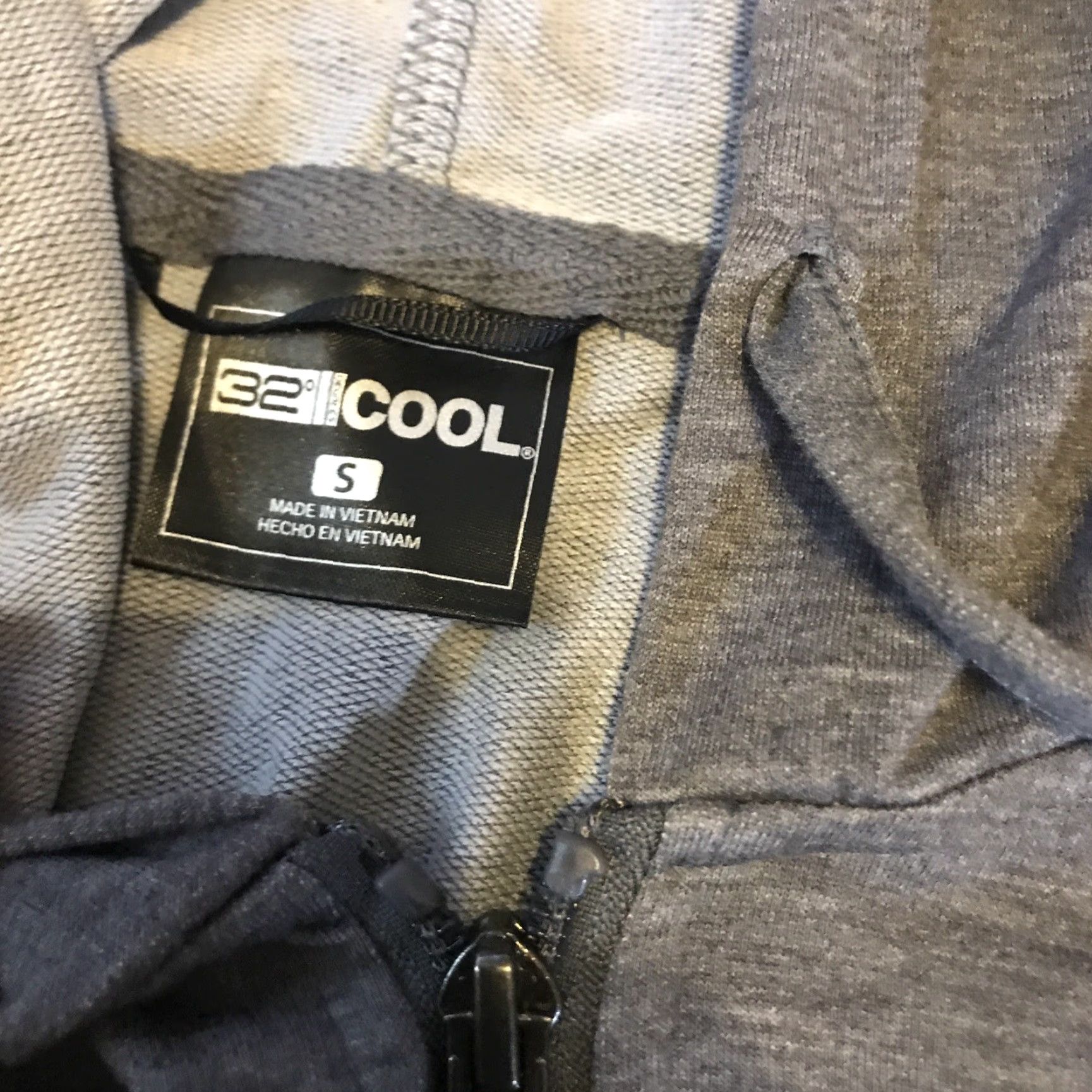 Vintage 32 Degrees Cool Women's Lightweight Jacket S Gray Hoodie Pockets Jacket N/A All Seasons Lightweight Zipper Pocket Gray Womens Size S / US 4 / IT 40 - 3 Thumbnail