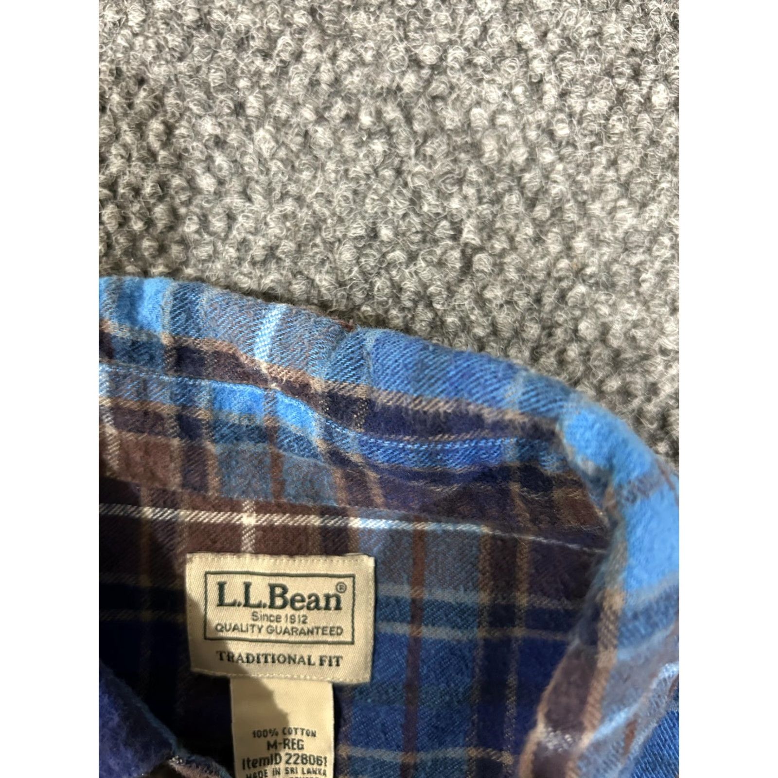 Vintage L.L.Bean Shirt Mens Medium Blue Brown Plaid Flannel Button Front Long Sleeve Size US M / EU 48-50 / 2 - 4 Thumbnail