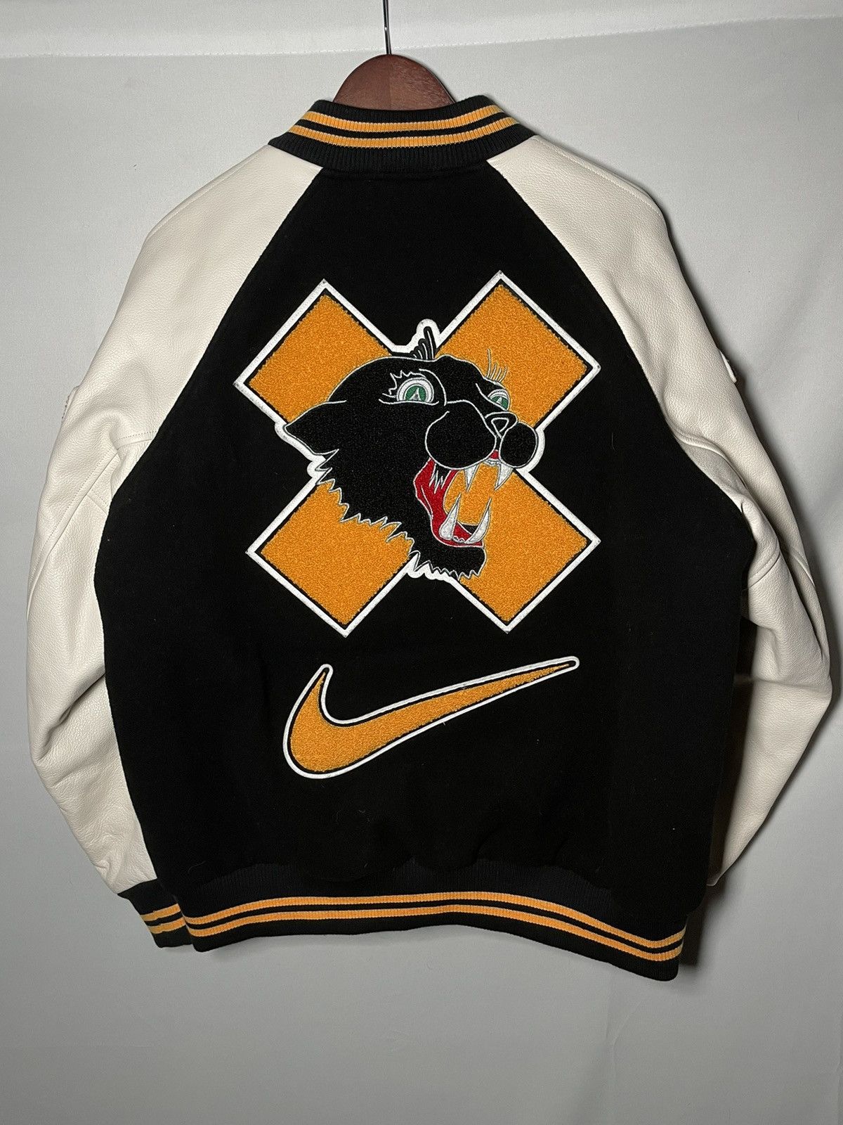 Nike × Patta Nike x Patta Running Team Varsity Jacket (FJ3106-010) Size US L / EU 52-54 / 3 - 11 Thumbnail