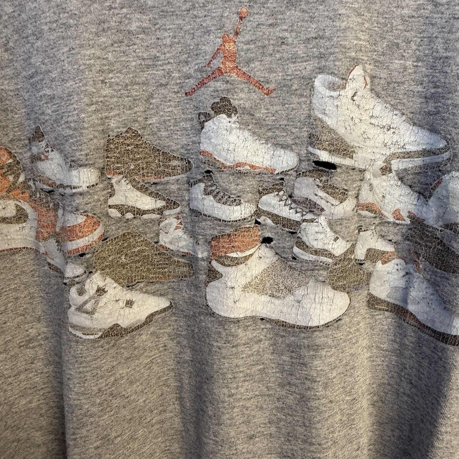 Jordan Brand Michael Jordan T Shirt Mens L 20.5x23.3 Gray Short Sleeve Sh Size US L / EU 52-54 / 3 - 5 Thumbnail