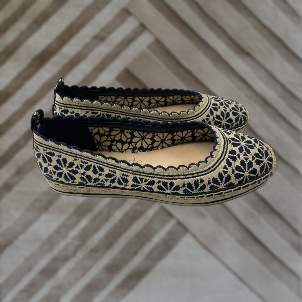 Vintage VINTAGE kate spade New York Women’s Floral Knit Espadrilles Size 8B Blue Flat Slip-On Cotton Blend Knit Size US 8 / IT 38 - 1 Thumbnail