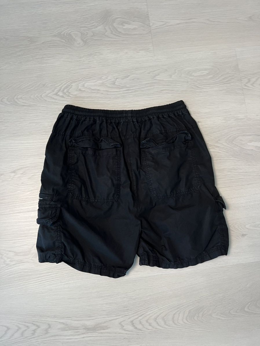 Represent Clo. Represent Black Cargo Short Size US 34 / EU 50 - 2 Thumbnail