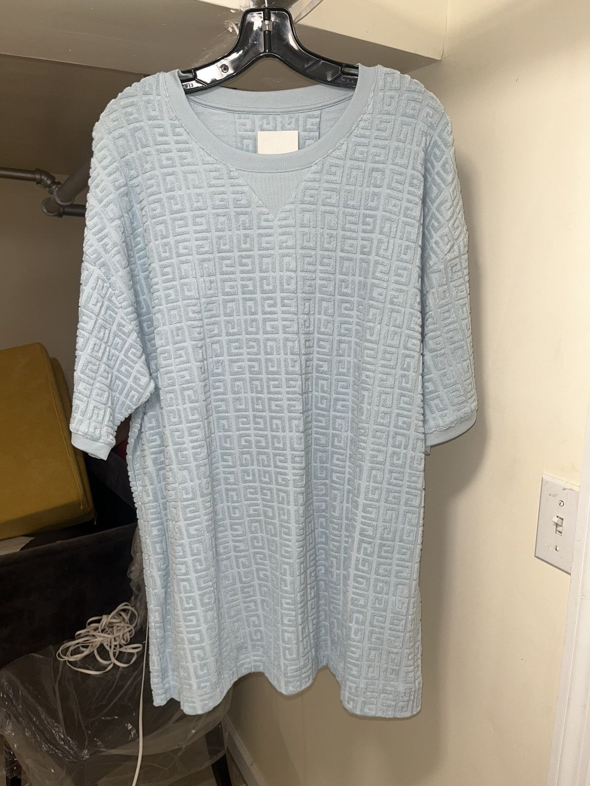 Givenchy Givenchy T-Shirt Sz XL Size US XL / EU 56 / 4 - 1 Thumbnail