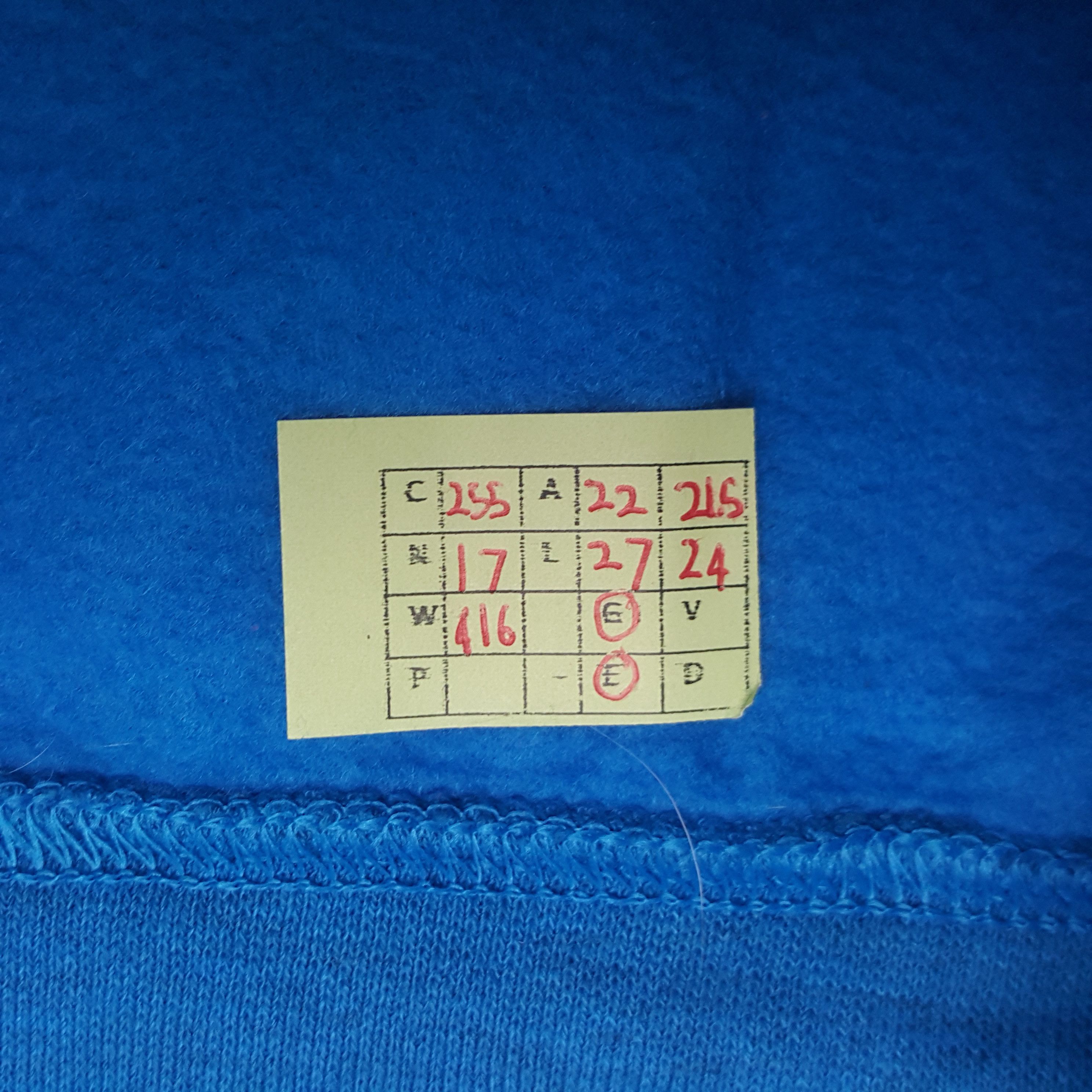 Japanese Brand × Vintage Vintage Christmas Gildan Heavy Blend Sweatshirt Size US M / EU 48-50 / 2 - 8 Thumbnail
