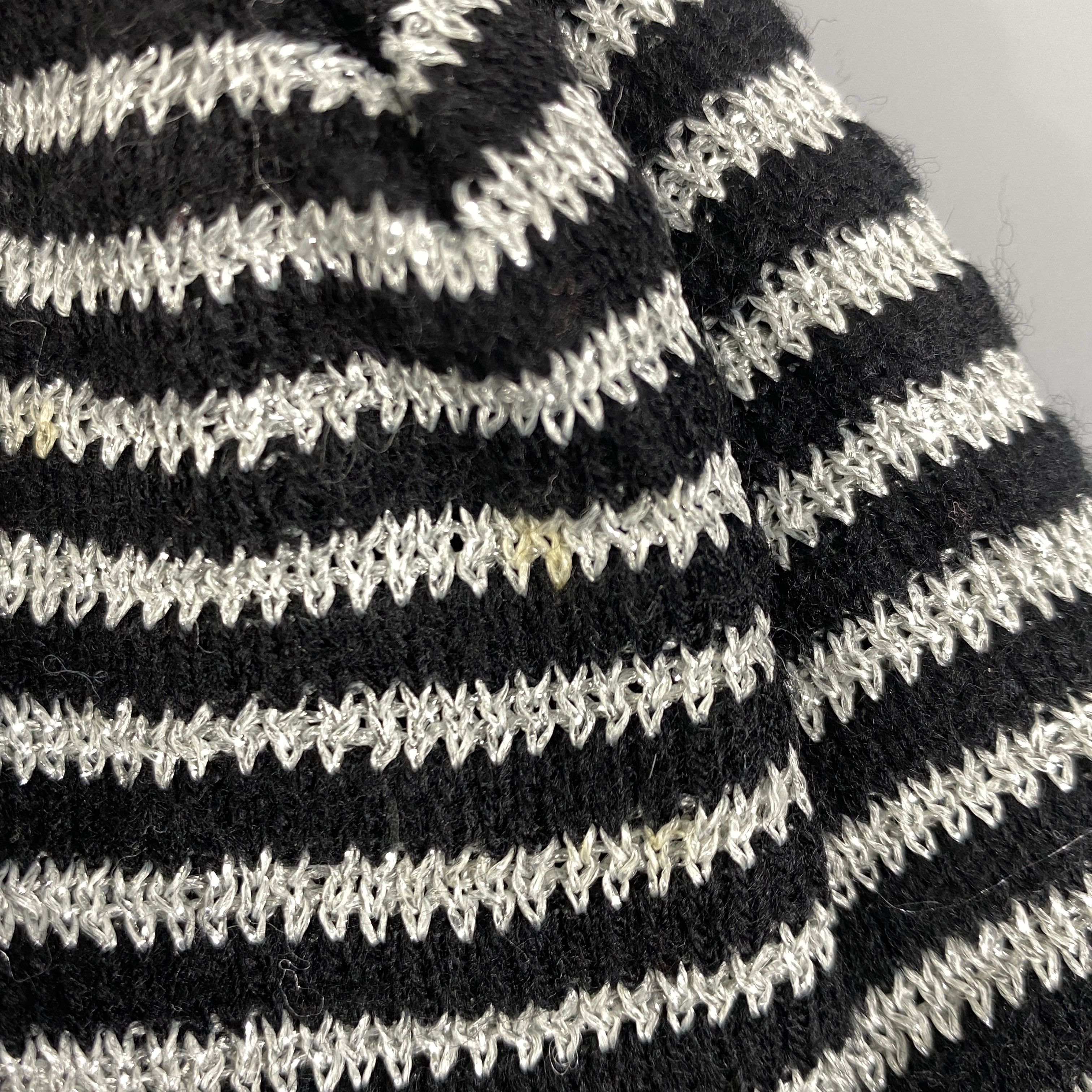 Japanese Brand Black And White Stripe Snow Cap Hat -BN867 Size ONE SIZE - 6 Thumbnail