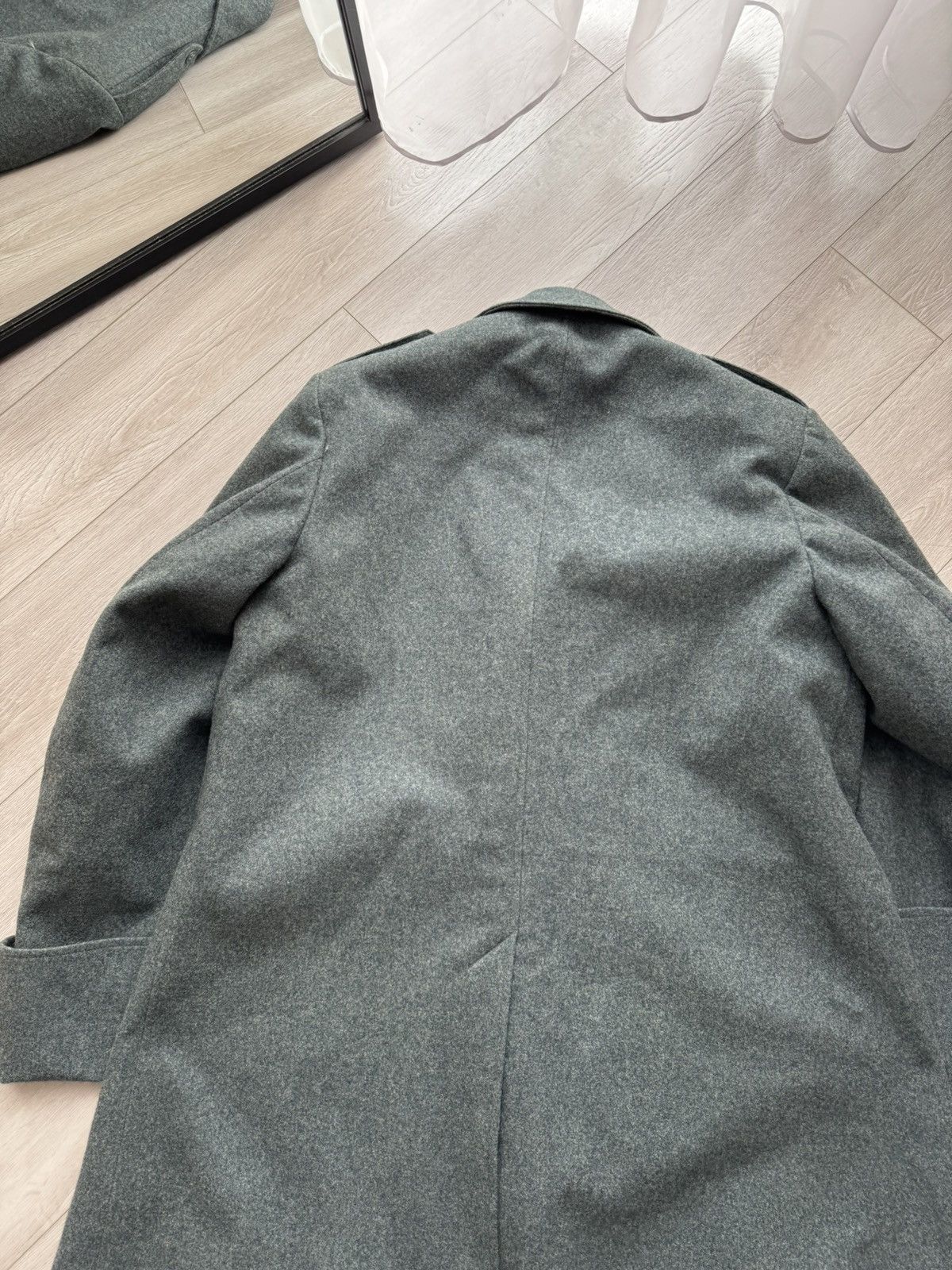 Vintage Vintage 1960s Swiss Army Wool Military Coat Officer Overcoat Size US M / EU 48-50 / 2 - 10 Thumbnail