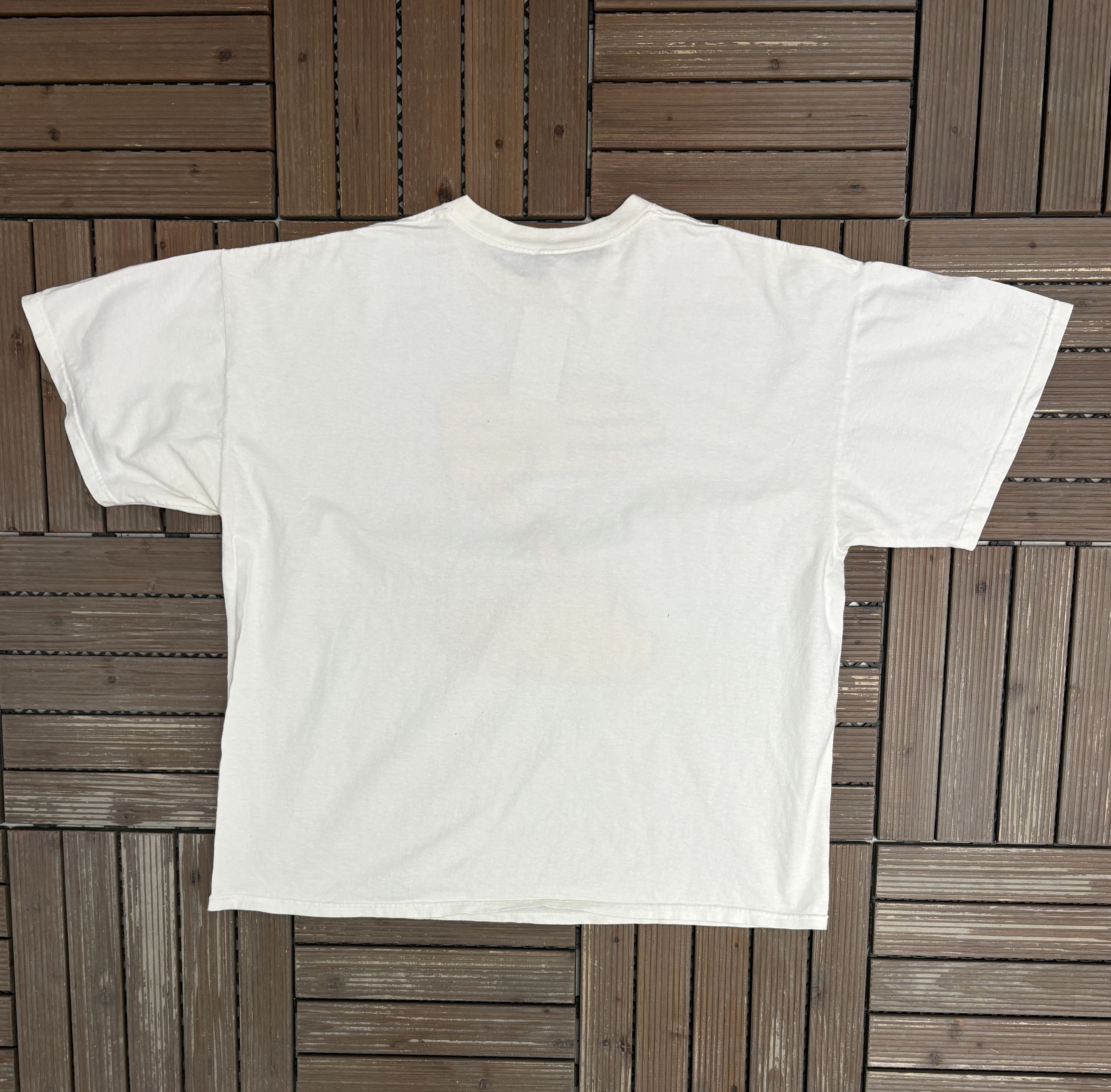 Vintage Tampa Bay Bucacaneers Lets Go Bucs Vintage White Tee Size US XL / EU 56 / 4 - 4 Thumbnail