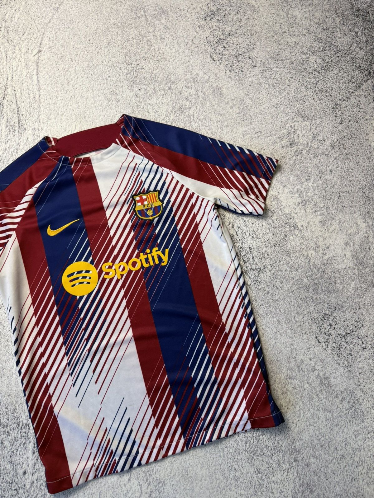 Nike Nike Fc Barcelona Junior Jersey 2023 Blackcor Size US XS / EU 42 / 0 - 4 Thumbnail