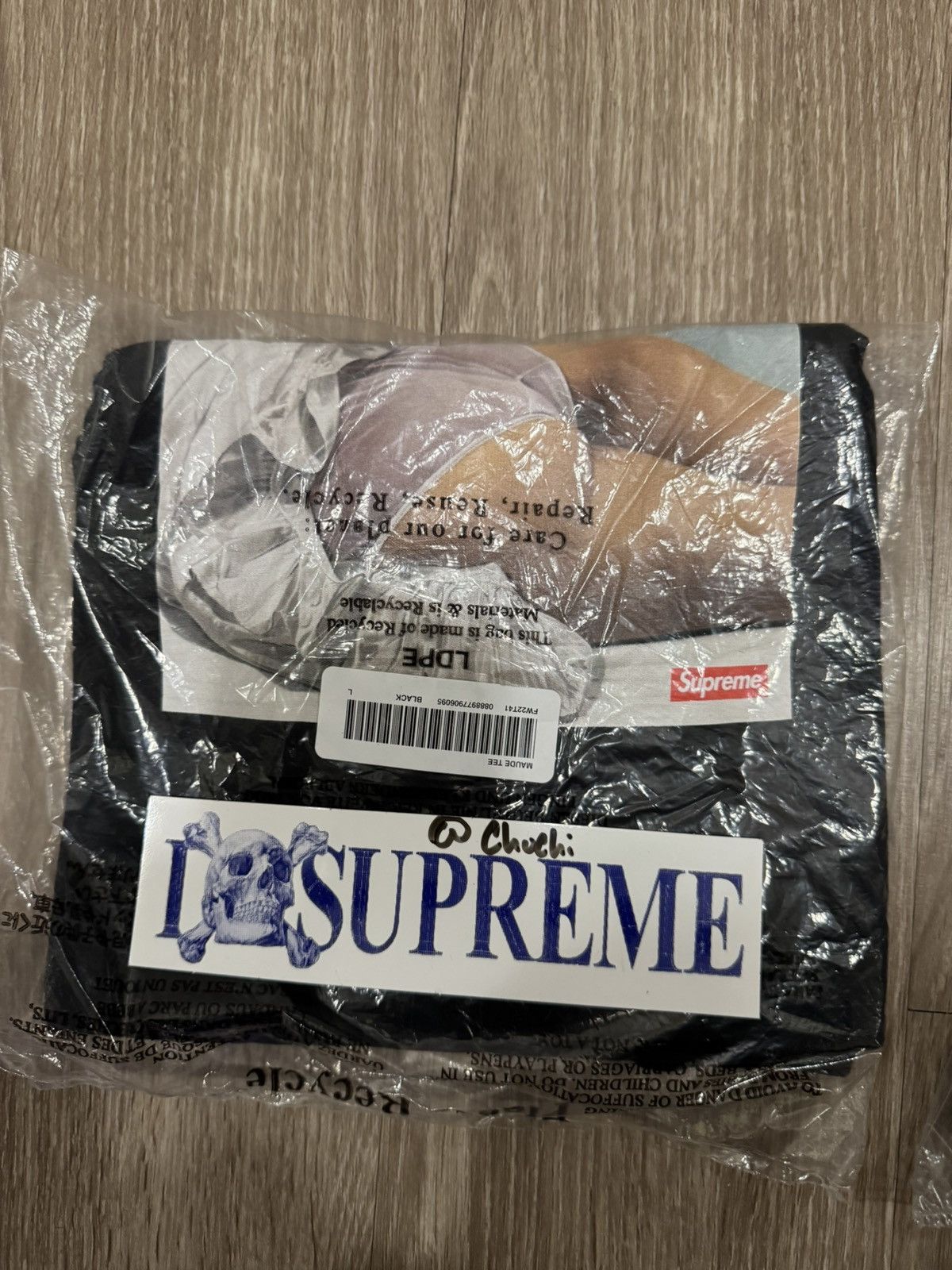 Supreme Supreme “Maude” Tee Size US L / EU 52-54 / 3 - 2 Thumbnail
