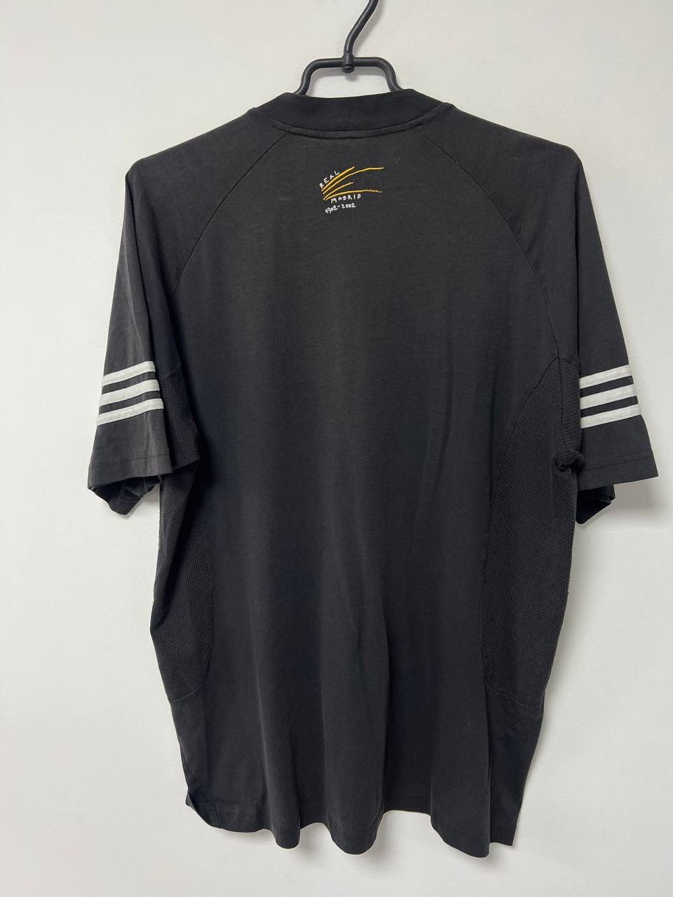 Adidas Real Madrid 2001 2002 Pre Match Training Football Adidas XL Size US XL / EU 56 / 4 - 19 Thumbnail