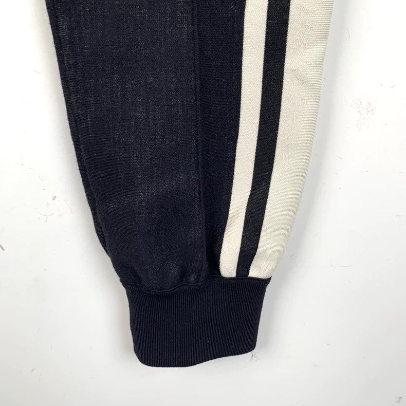 Louis Vuitton Louis Vuitton size l Black side logo aged mulberry silk dra Size US 28 / EU 44 - 5 Thumbnail