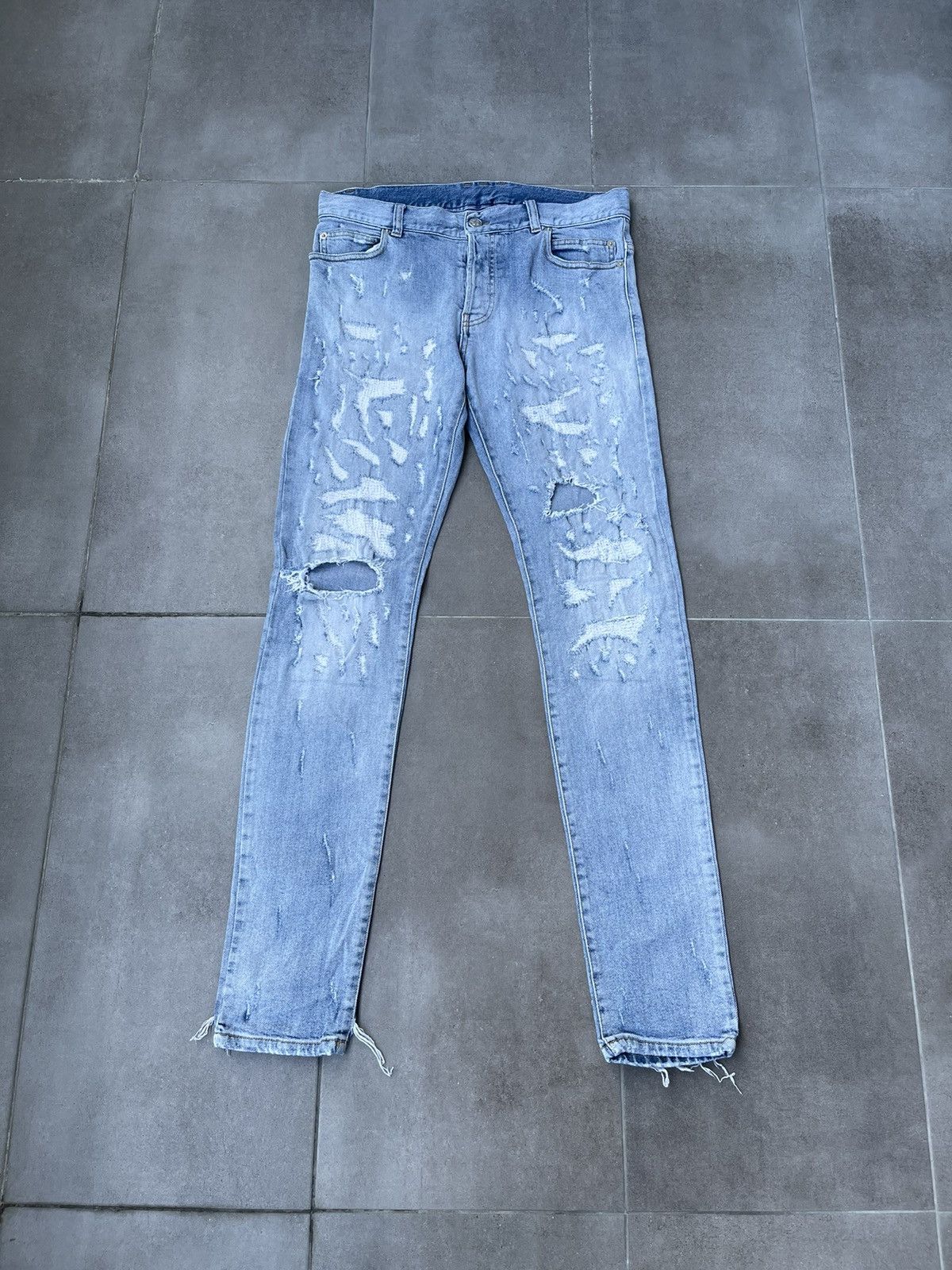 image of Balmain Distressed Indigo Biker Denim Pants, Men's (Size 31)