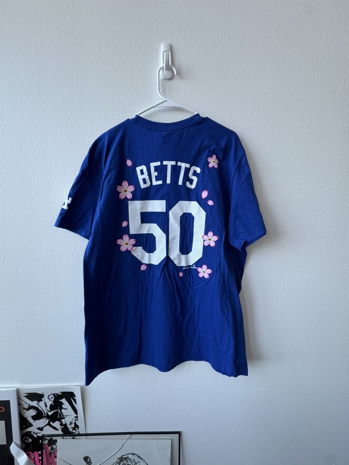 MLB × Nike × Takashi Murakami Takashi Murakami + MLB World Tour Tokyo Series Betts Tee Size US XL / EU 56 / 4 - 5 Thumbnail