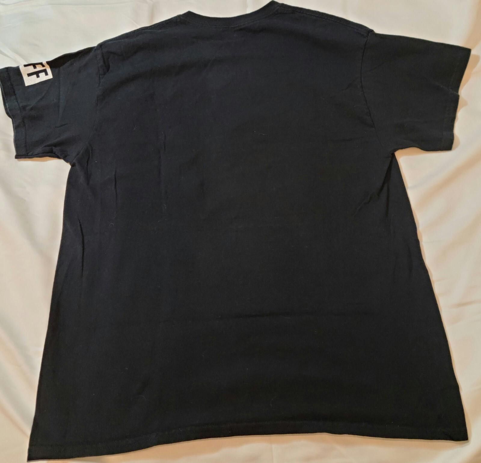 Designer Disney Mickey Mouse 28 Silhouette Neff Shirt Adult Sz Large Size ONE SIZE - 3 Thumbnail