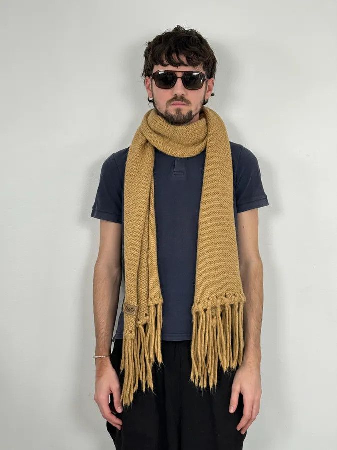 Dolce & Gabbana 2000s Dolce & Gabbana Beige Wool Scarf Size ONE SIZE - 2 Thumbnail