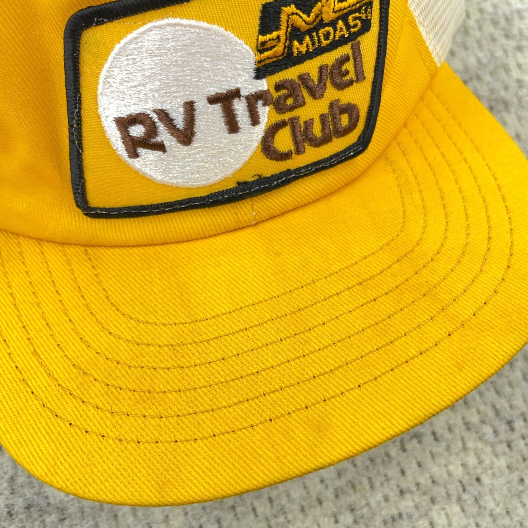 Vintage VINTAGE Swingster Trucker Hat Cap One Size Yellow Cotton Twill 80s 90s American Retro Logo Advertising Mens Size ONE SIZE - 4 Thumbnail