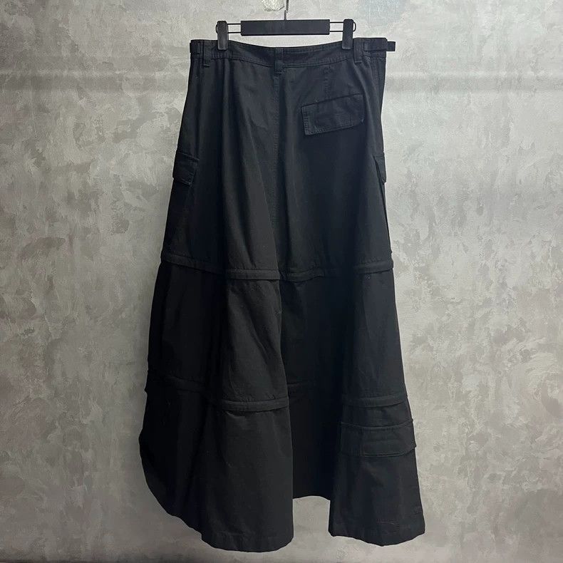 Balenciaga Balenciaga size 40 Black Solid cargo Wide Leg Pant Skirt Size 24" / US 00 / IT 34 - 2 Thumbnail