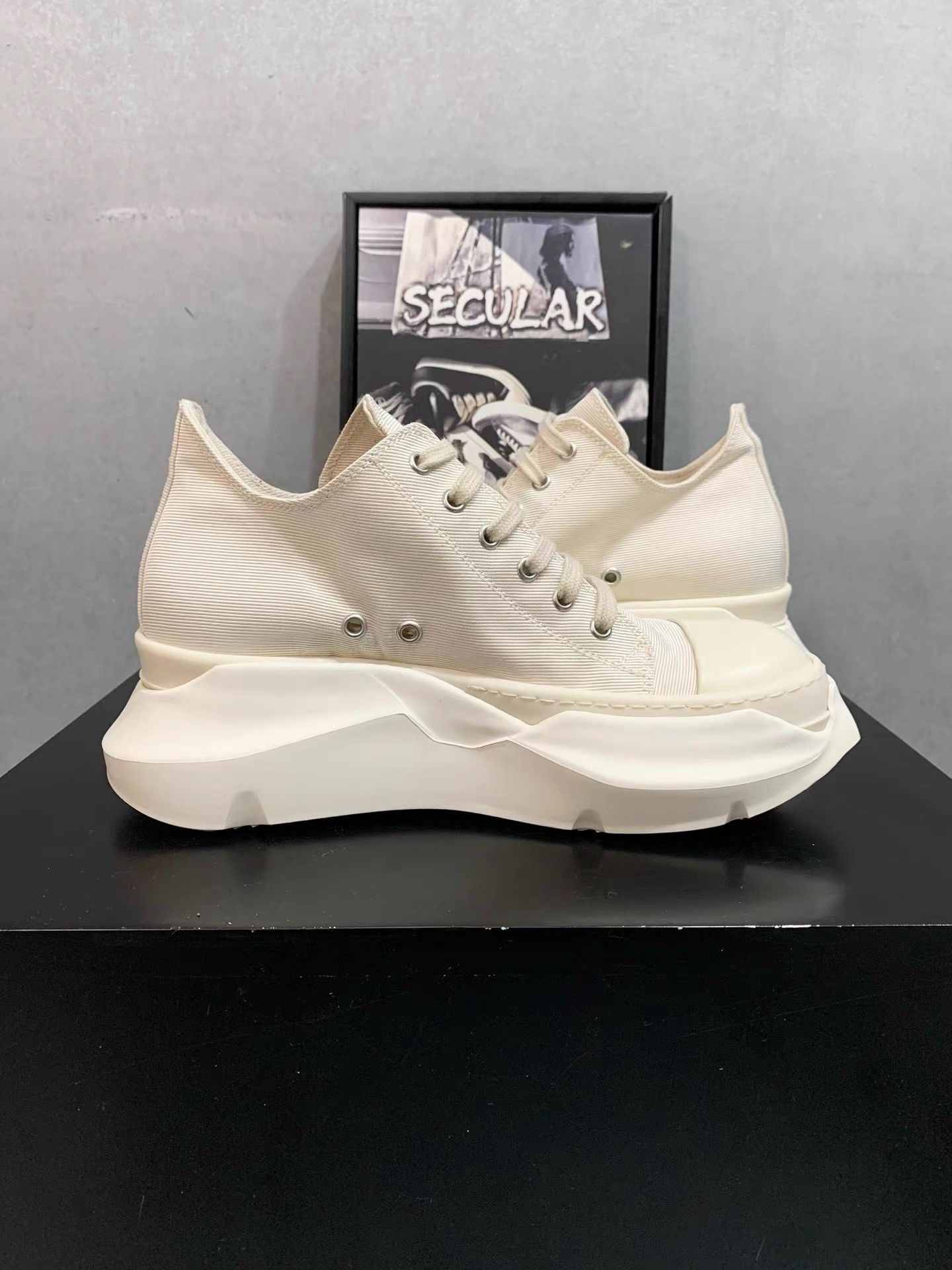 Rick Owens Rick Owens Thick Tank Sole Big Converse K34 Size US 6 / EU 39 - 6 Thumbnail