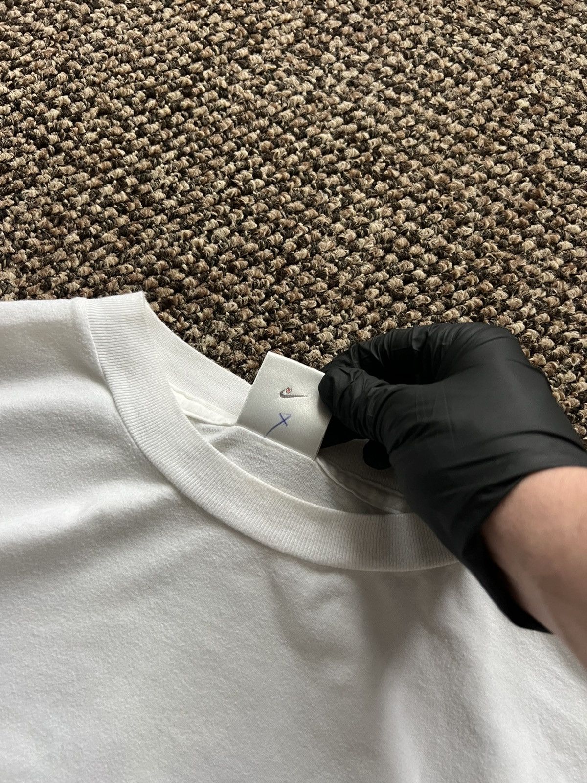 Nike Nike Vintage Big Logo Rare Long Sleeve T-Shirt White Men's Size US M / EU 48-50 / 2 - 10 Thumbnail