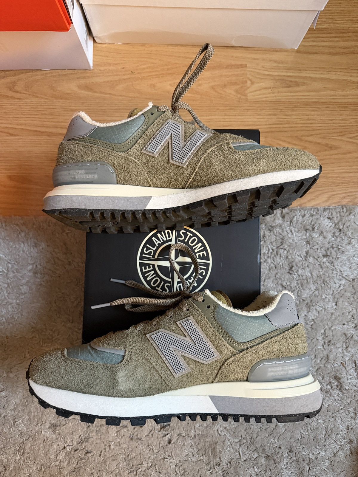 New Balance × Stone Island New Balance x Stone Island 574 Size US 8 / EU 41 - 7 Thumbnail