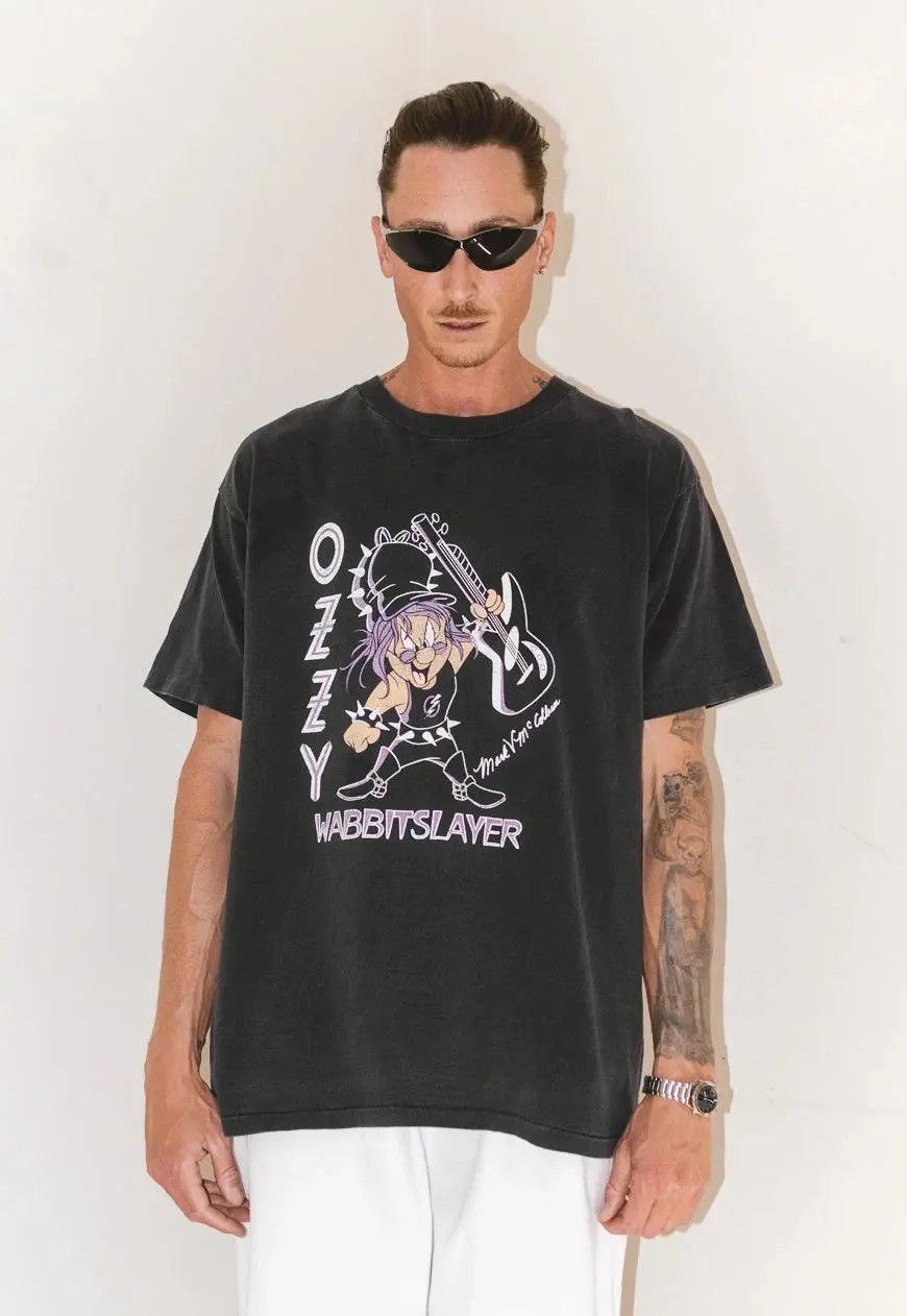 Band Tees × Designer × Vintage Rare Collectible looney tunes Ozzy Webbsitslayer cartoon Tee Size US XL / EU 56 / 4 - 1 Thumbnail