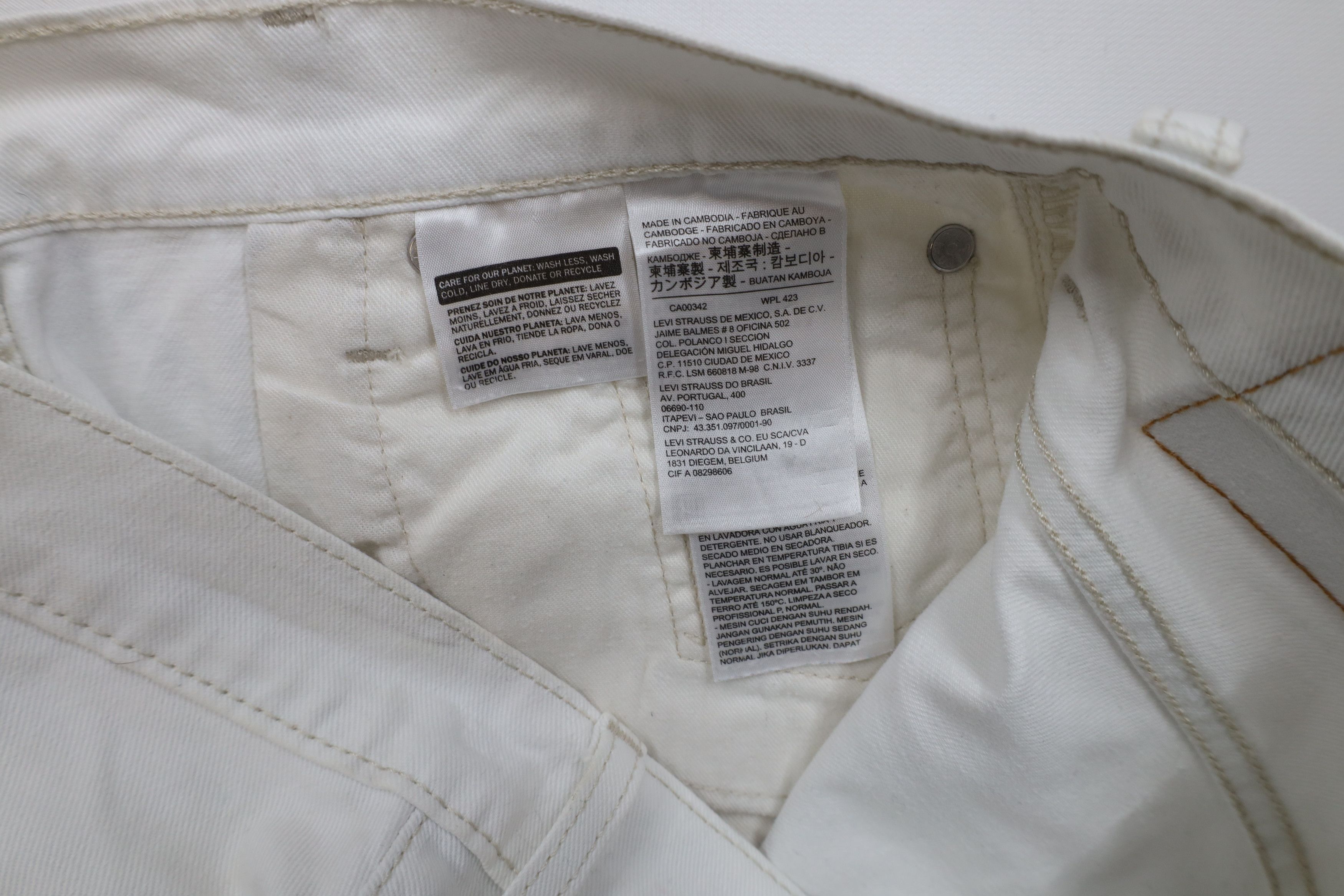 Levi's × Vintage Vintage Y2K Levis 569 Fit Denim Jean Shorts Jorts White Size US 30 / EU 46 - 7 Thumbnail