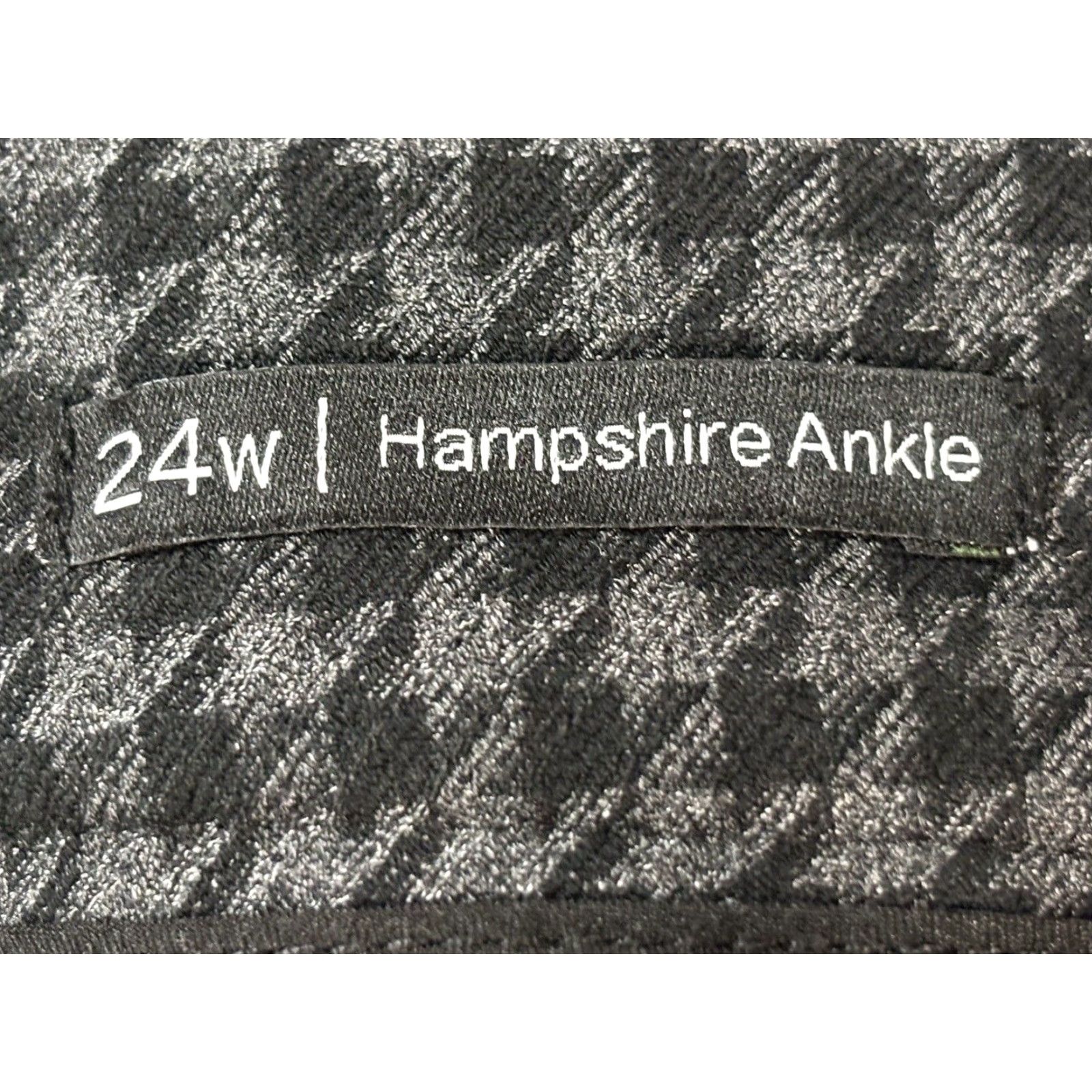Talbots NEW Talbots Hampshire Plus Size 24W Houndstooth Ankle Pants with Buttons, Black Grey Womens Size 42" / US 20 - 7 Thumbnail