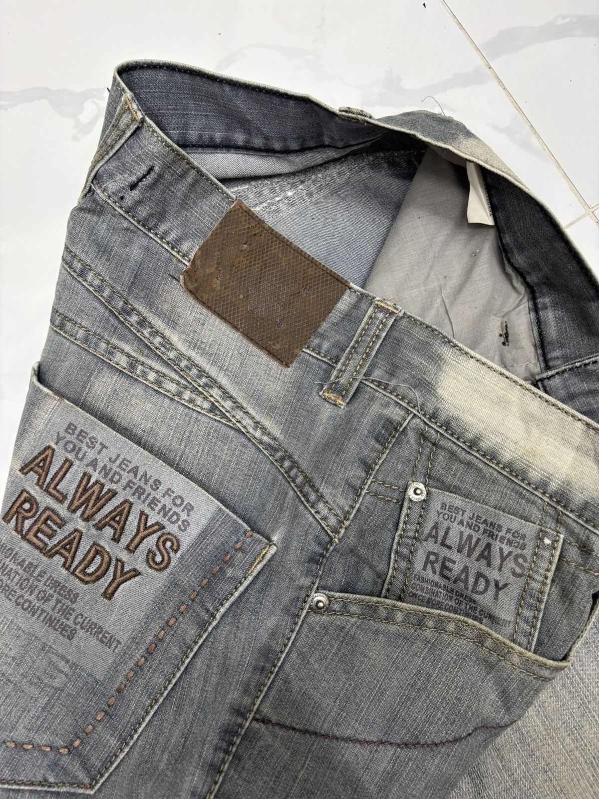 Dolce & Gabbana Dolce & Gabbana Faded Grey Distressed Denim Jeans Size US 30 / EU 46 - 12 Thumbnail