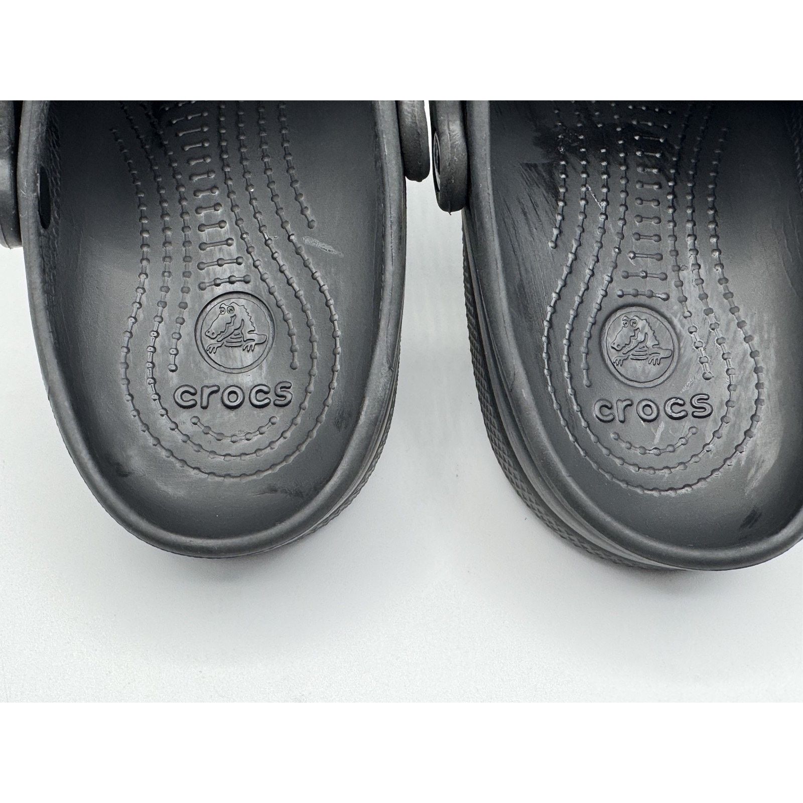 Crocs Disney Disneyland Mickey Mouse Black Plaid Crocs Classic Size US 7 / EU 40 - 5 Thumbnail
