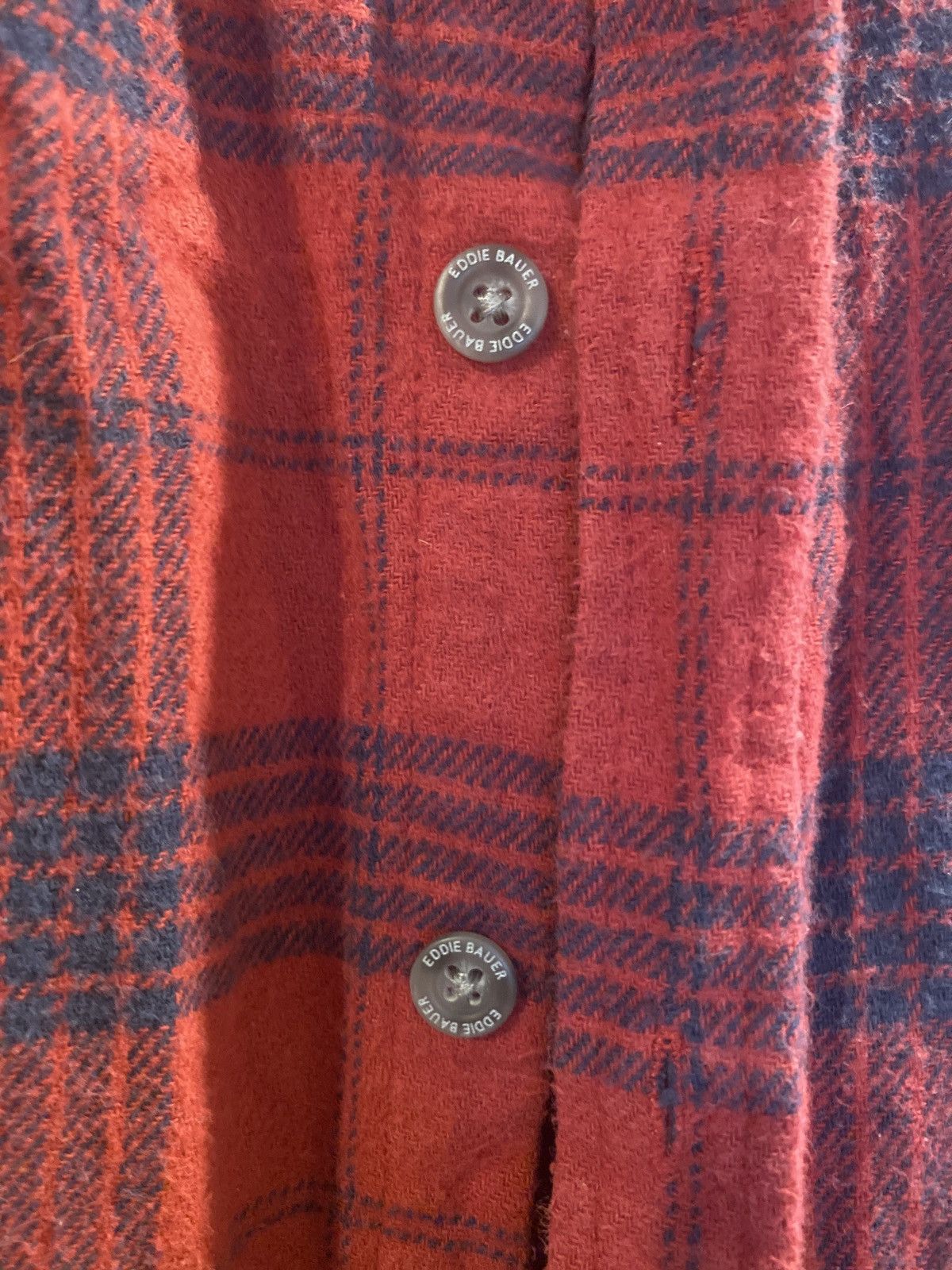 Eddie Bauer Eddie Bauer red blue plaid button up Size US L / EU 52-54 / 3 - 3 Thumbnail