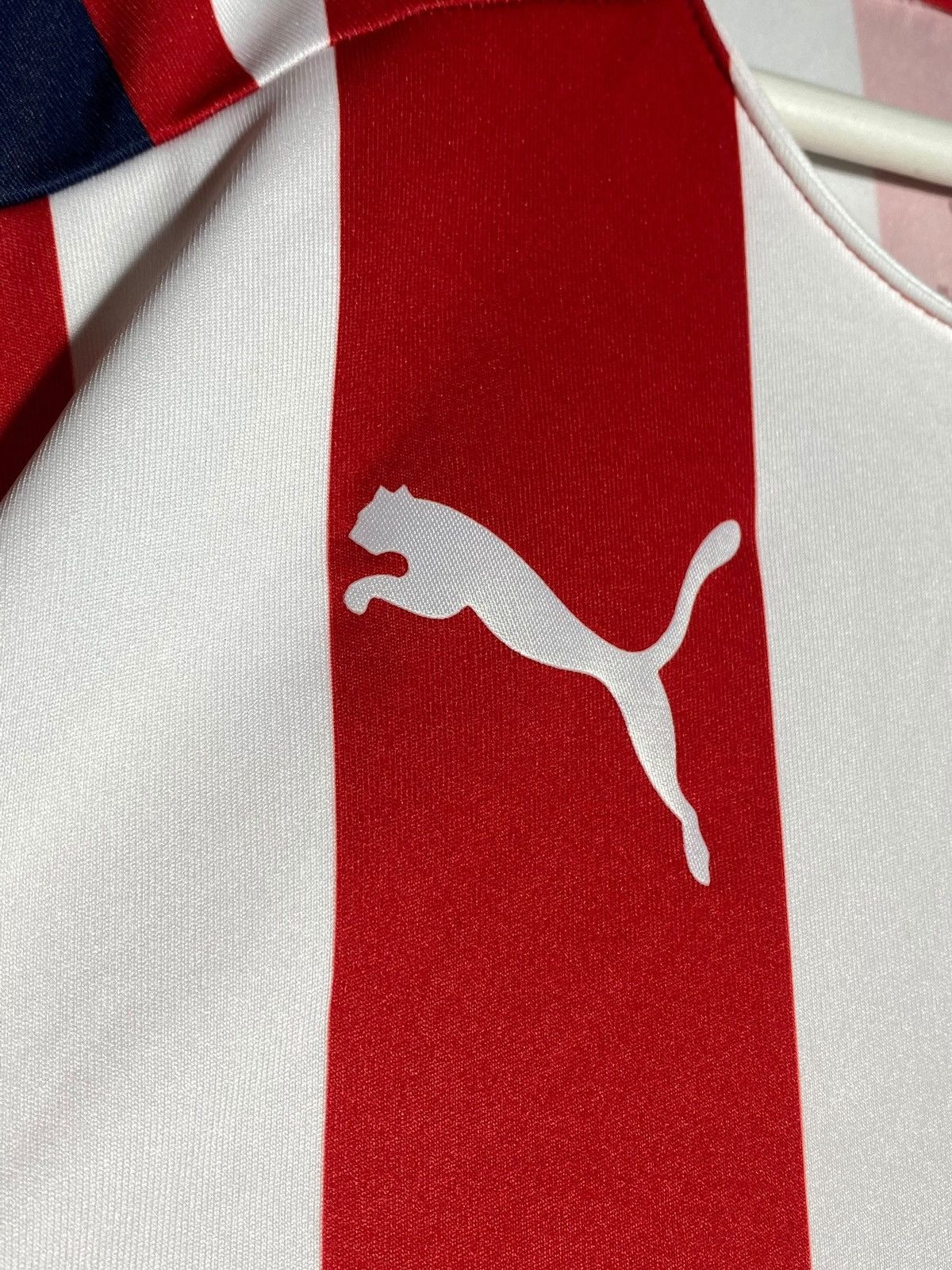 Puma New Puma Chivas de Guadalajara 2021 2022 Home Football Shirt Size US L / EU 52-54 / 3 - 8 Thumbnail