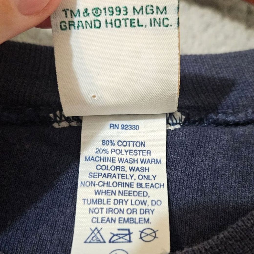Vintage VINTAGE 1993 MGM Grand Las Vegas Navy Blue Crewneck Men's Large Size US L / EU 52-54 / 3 - 5 Thumbnail
