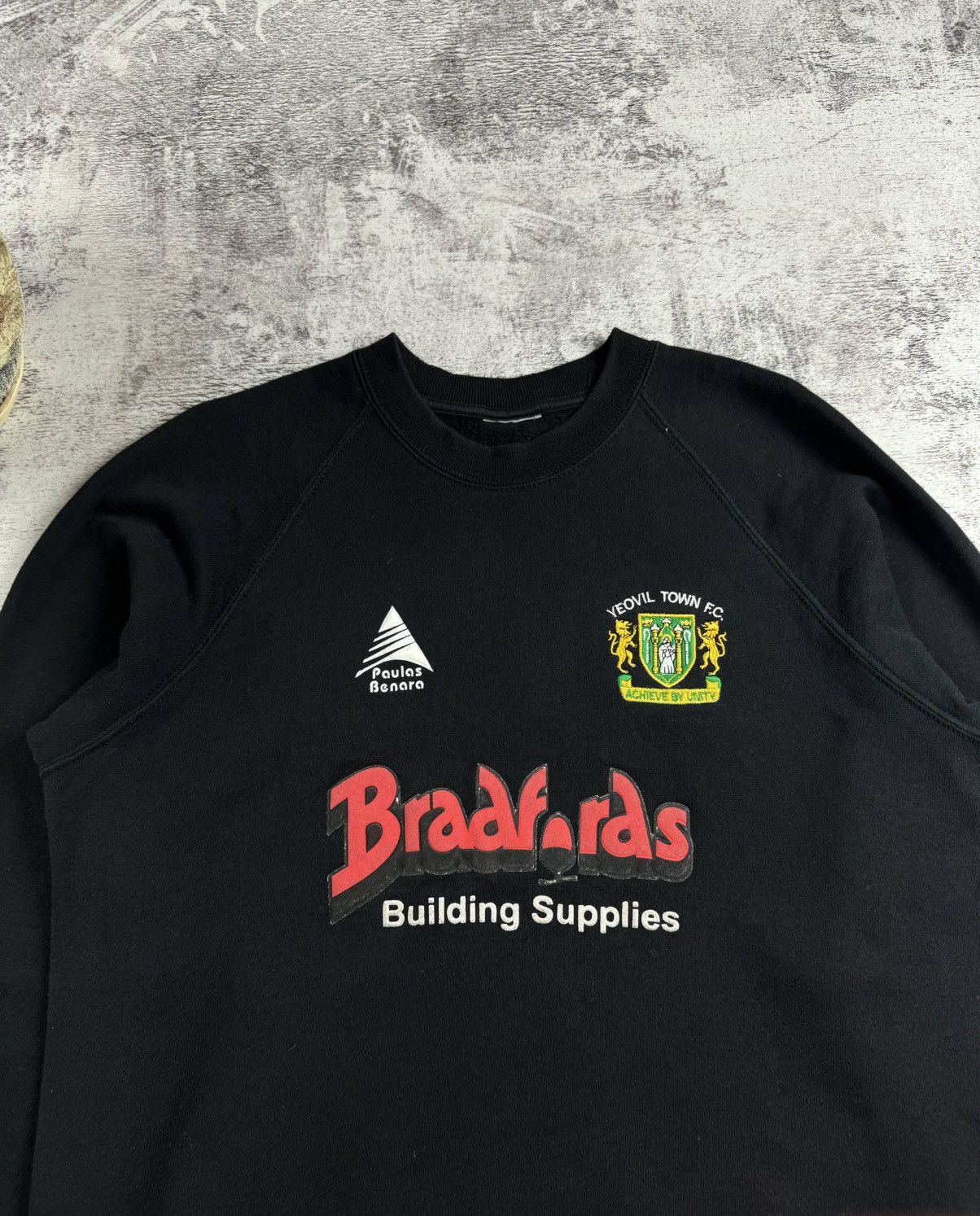 Vintage Yeovil Town FC 00s Paulas Benara Men’s Black Medium Soccer Pullover Sweatshirt Size US M / EU 48-50 / 2 - 5 Thumbnail