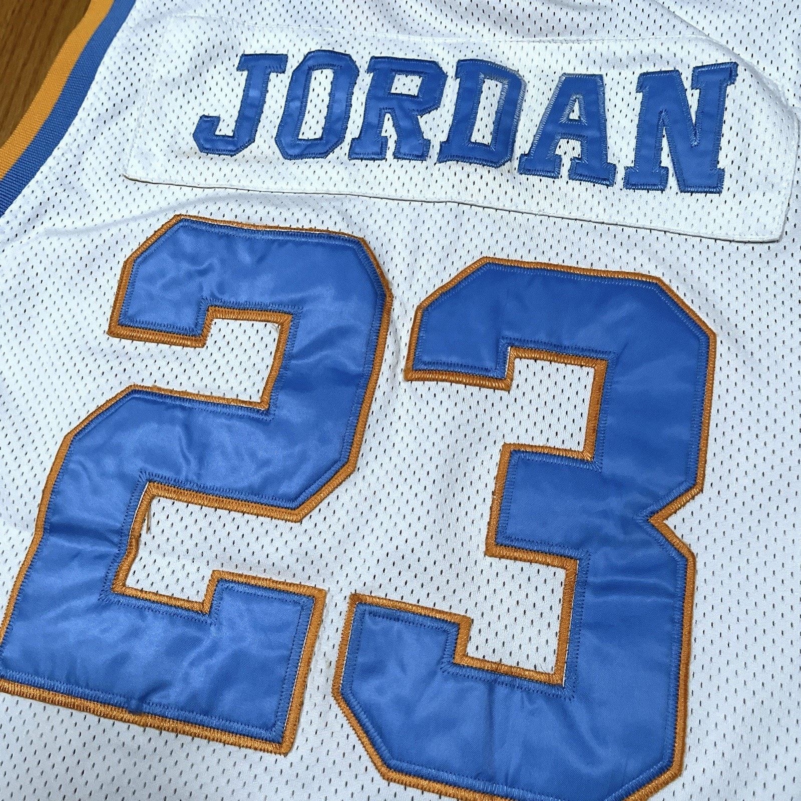 Other Michael Jordan Laney High School Jersey 56 Rare Note Stains Size US XXL / EU 58 / 5 - 5 Thumbnail