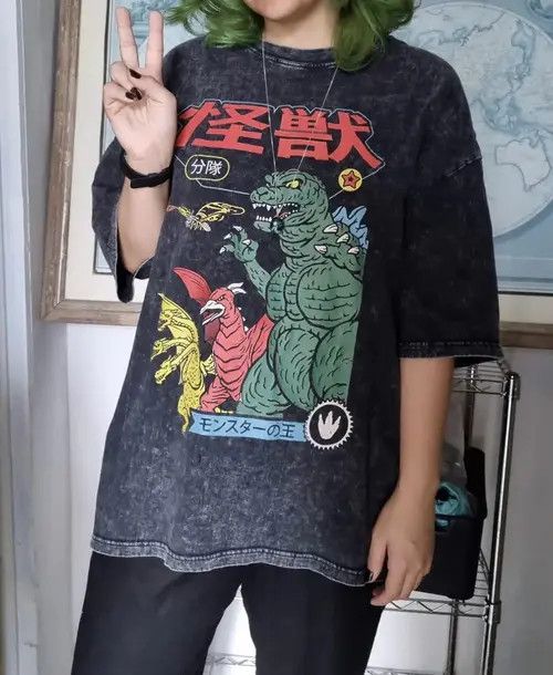 Japanese Brand Harajuku Japanese Classic Godzilla Print Tshirt Size US XXL / EU 58 / 5 - 2 Thumbnail